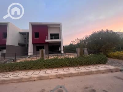 فیلا 3 غرف نوم للبيع في مدينتي، القاهرة - 940089e3-e538-448d-990d-e0c83799575b. jpeg