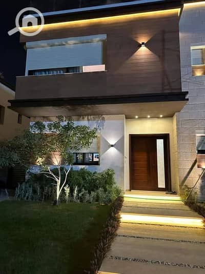4 Bedroom Townhouse for Sale in New Heliopolis, Cairo - 7c3444f5-a1ee-4b1f-a8cb-0682318fe477 - Copy. jpeg