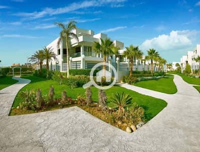 5 Bedroom Villa for Sale in Sheikh Zayed, Giza - 8b18d417-1156-44f4-8f2b-635aa92ac1e6. jpg