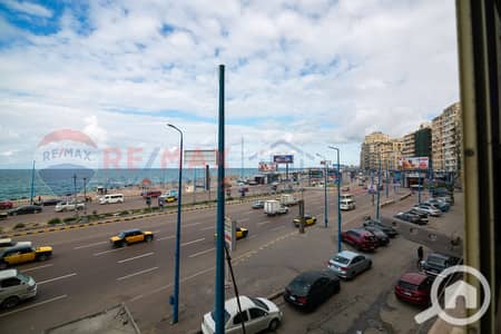 شقة 4 غرف نوم للبيع في سبورتنج، الإسكندرية - 1. jpg