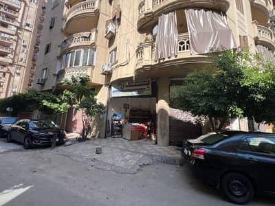 Retail for Rent in Smoha, Alexandria - محل للايجار واجهه ٣ ابواب بسموحه بجوار مدرسه سموحه للغات