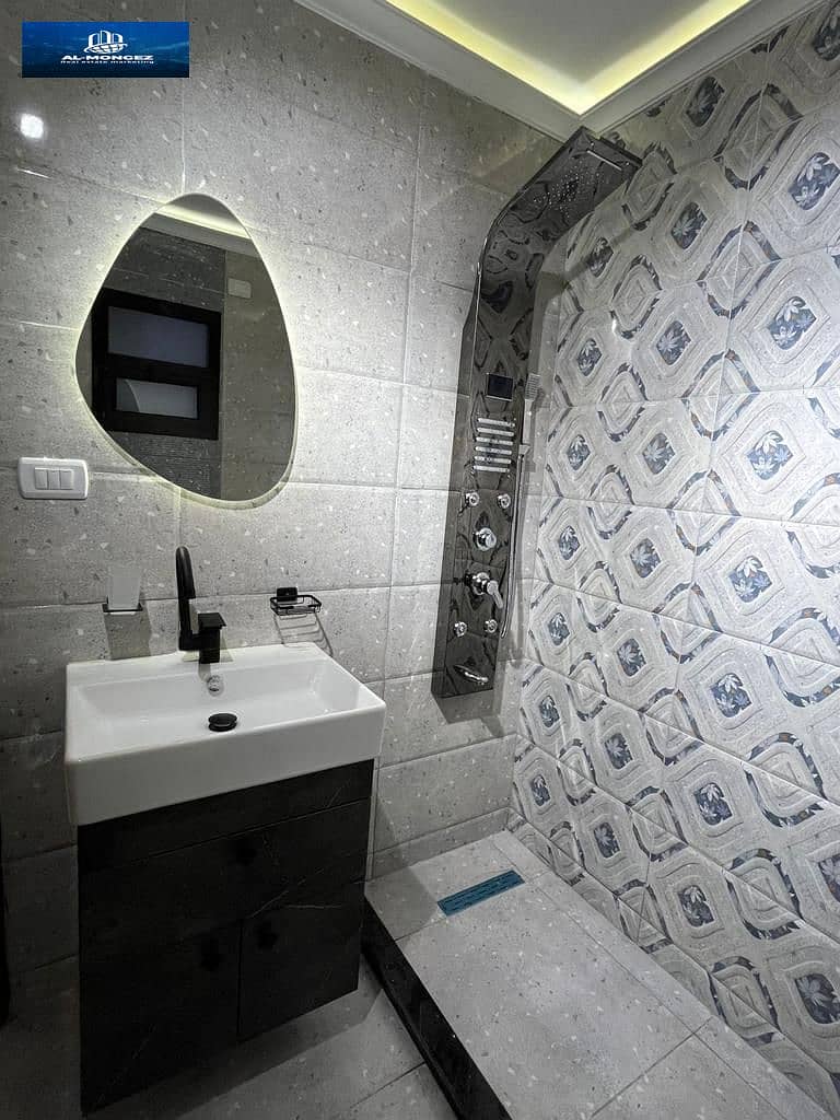 19 صورة واتساب بتاريخ 1447-02-15 في 20.49. 51_aaeed40f. jpg