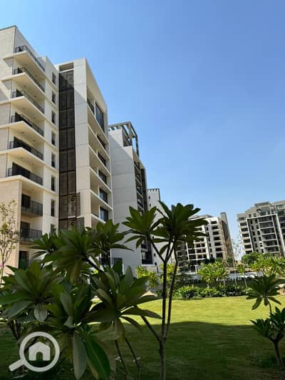 2 Bedroom Flat for Sale in Sheikh Zayed, Giza - IMG-20250810-WA0433. jpg