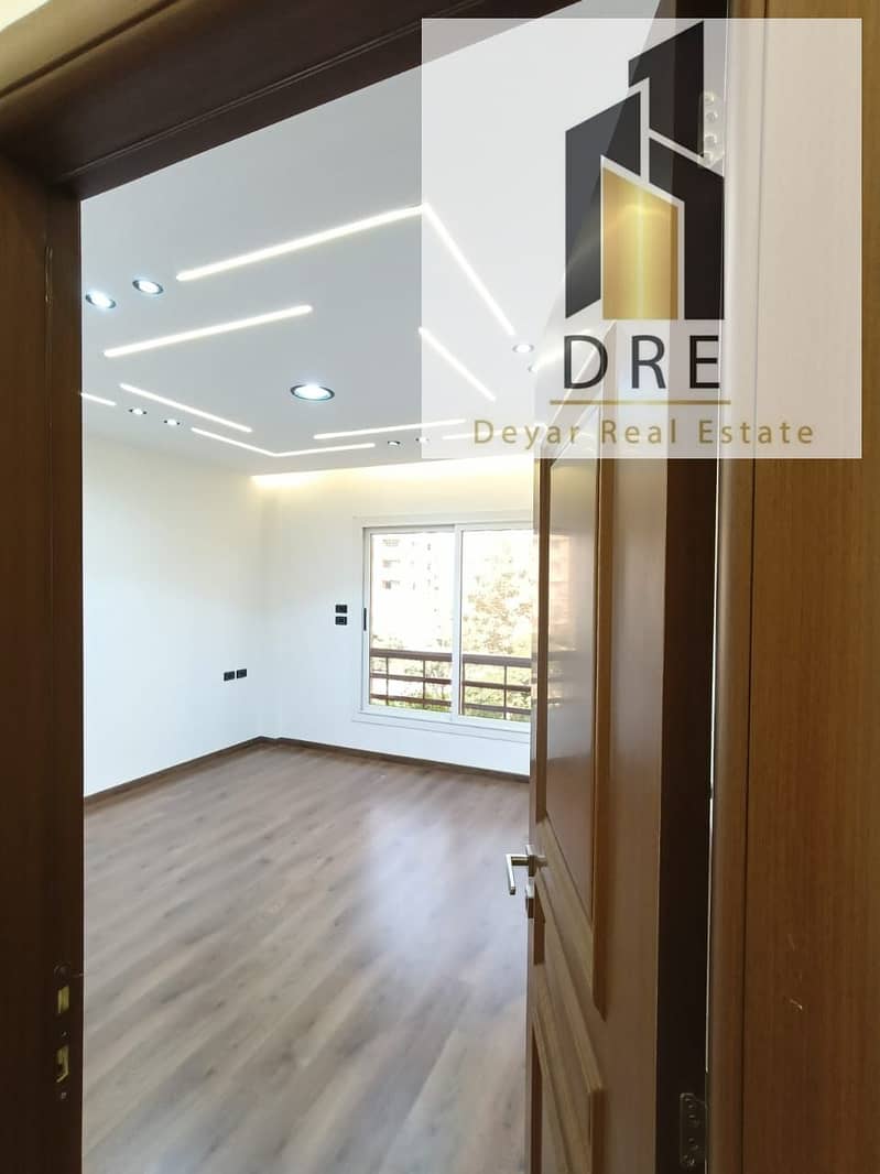 17 ff3f2c88-bed2-45b1-849f-03d713ca3f72. jpg