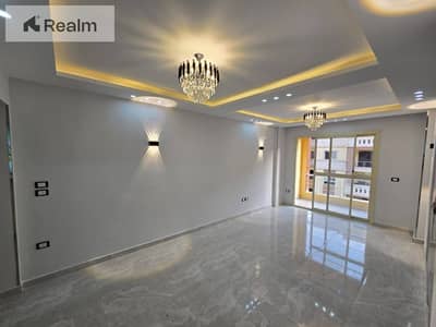 2 Bedroom Flat for Sale in 6th of October, Giza - ى. jpg
