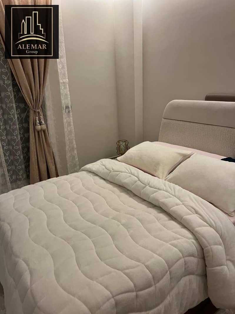 4 3f890022-28e0-46bd-9eba-e7dd7fc2bc62. jpg