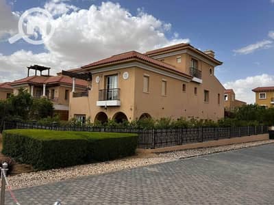 9 Bedroom Villa for Sale in New Cairo, Cairo - 467507358_1626584231229098_2950330281782751933_n. jpg