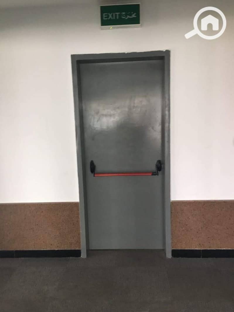 5 1000657913. jpg