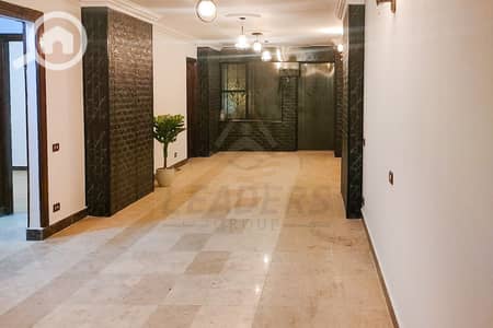 فلیٹ 3 غرف نوم للبيع في سموحة، الإسكندرية - 1. jpg