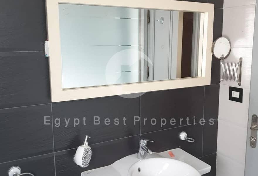2 36e62a90-e6d0-4b65-ad97-d4bf4ebad028. jpg