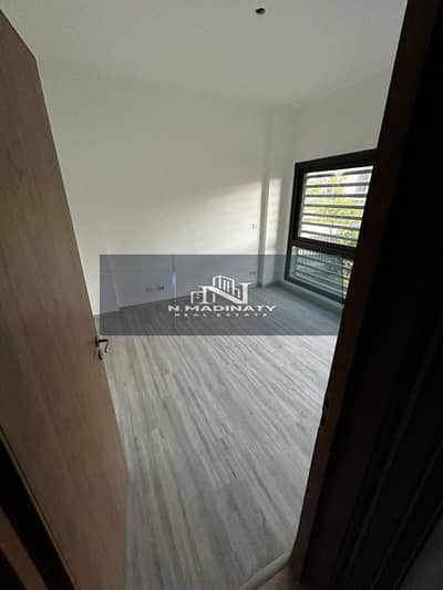 2 Bedroom Apartment for Sale in Madinaty, Cairo - 2. jpg