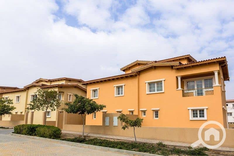 12 Properties-For-Sale-in-HYDE-Park-New-Cairo. jpg