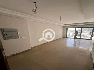 2 Bedroom Flat for Sale in Sheikh Zayed, Giza - IMG-20240427-WA0204. jpg