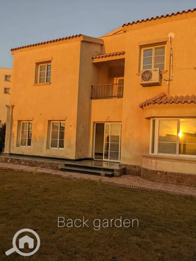 4 Bedroom Villa for Sale in Madinaty, Cairo - 8a8f00cf-db35-47fe-80ee-e4b899f679bc. jpeg