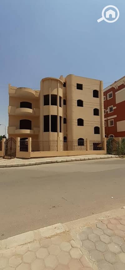 فیلا 3 غرف نوم للبيع في مدينة الشروق، القاهرة - WhatsApp Image 2025-06-22 at 1.06. 46 PM (1). jpeg