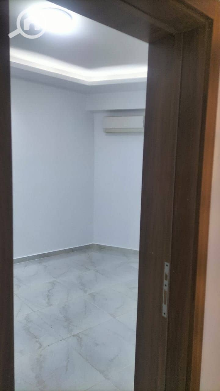 12 WhatsApp Image 2025-08-09 at 10.25. 35 PM (1). jpeg