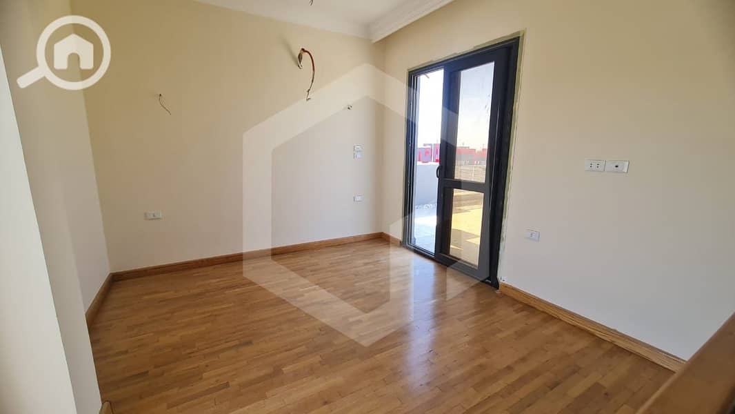 3 Patio Al Zahraa 2. jpg