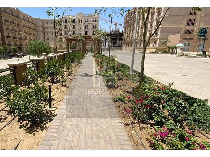 4 Road in Hyde park new cairo. jpg