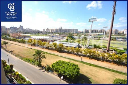 فلیٹ 3 غرف نوم للبيع في سموحة، الإسكندرية - 1. JPG