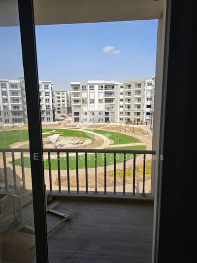 شقة 2 غرفة نوم للايجار في القاهرة الجديدة، القاهرة - WhatsApp Image 2025-08-11 at 14.48. 38_ac89cb94. jpg