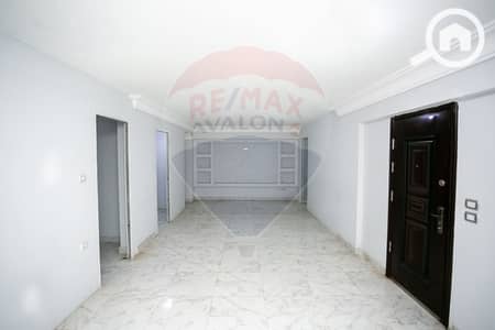 مکتب  للبيع في سموحة، الإسكندرية - 3. jpg