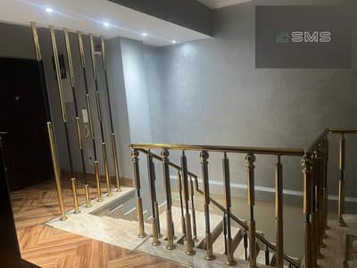 7 Bedroom Duplex for Sale in Shorouk City, Cairo - WhatsApp Image 2025-04-29 at 17.21. 46_692d0973. jpg
