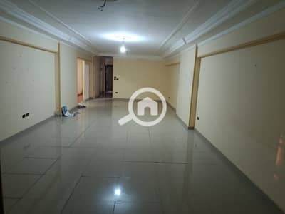 شقة 3 غرف نوم للبيع في سابا باشا، الإسكندرية - b8aa2469-ce39-4aa3-b349-5feb1bccec44. jpg