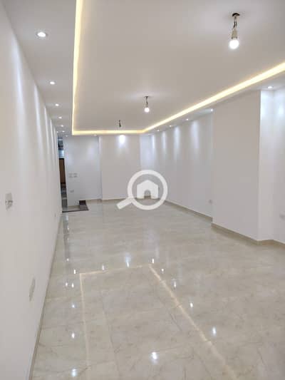 شقة 4 غرف نوم للبيع في جليم، الإسكندرية - f8cb33fa-d540-4591-bff7-018edab39952. jpg