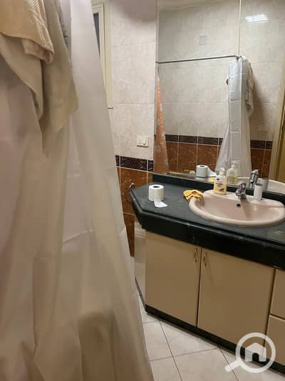 3 Bedroom Flat for Sale in Zahraa Al Maadi, Cairo - 32101045-65f8-41b1-bc08-9104697207f1. jpeg