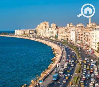 5 Bedroom Flat for Sale in Azarita, Alexandria - شقة للبيع على البحر مباشرة الازاريطة 5 غرف فيو رائع