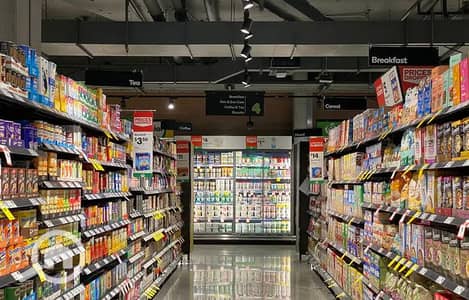 Retail for Rent in Smoha, Alexandria - محل 40 م للإيجار سموحة شارع ذكي رجب يصلح لجميع الاغراض