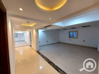 Office for Rent in Zahraa Al Maadi, Cairo - مكتب للايجار لكبرى الشركات فى زهراء المعادى 1000 متر