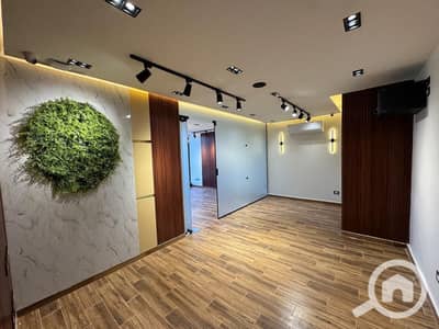Office for Rent in Zahraa Al Maadi, Cairo - مكتب للايجار لكبرى الشركات في زهراء المعادي مساحة 150 متر