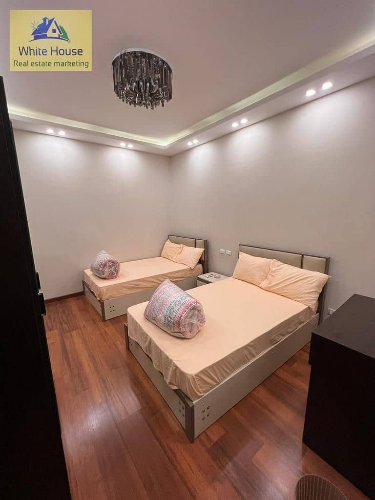 6 12ae03a0-0e07-41fa-955a-4f3bd11627bf. jpg