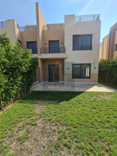 توين هاوس 3 غرف نوم للايجار في الشيخ زايد، الجيزة - IMG-20250812-WA0019. jpg