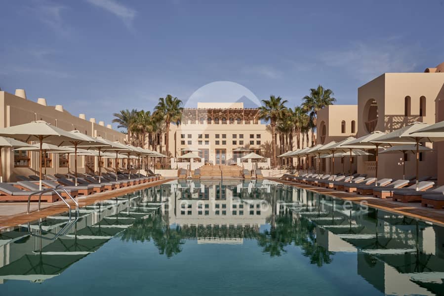 20 SHR_El_Gouna_exterior_Main_Pool_3_1_13a252b65a. jpg
