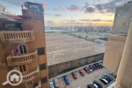 شقة 2 غرفة نوم للبيع في سموحة، الإسكندرية - 1. jpg