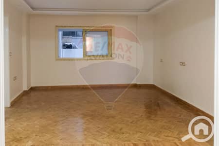 2 Bedroom Flat for Sale in San Stefano, Alexandria - 1. jpg