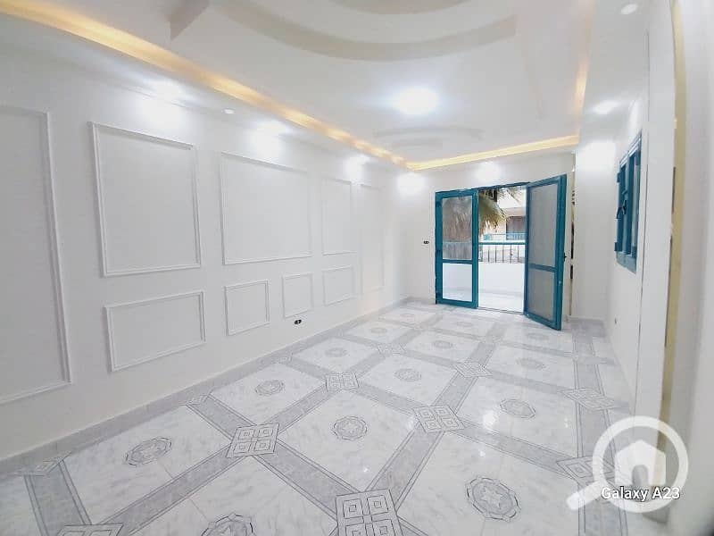 شقة للبيع في العجمي شاطئ النخيل في قلب الأسواق موقع سكني مسجله