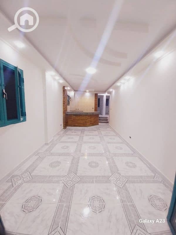 شقة للبيع في الإسكندرية شاطئ النخيل ( موقع شارع 10)بجوار نادى ميرا