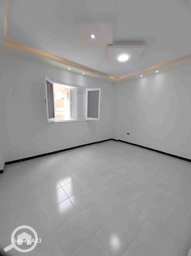 8 1000256842. heic