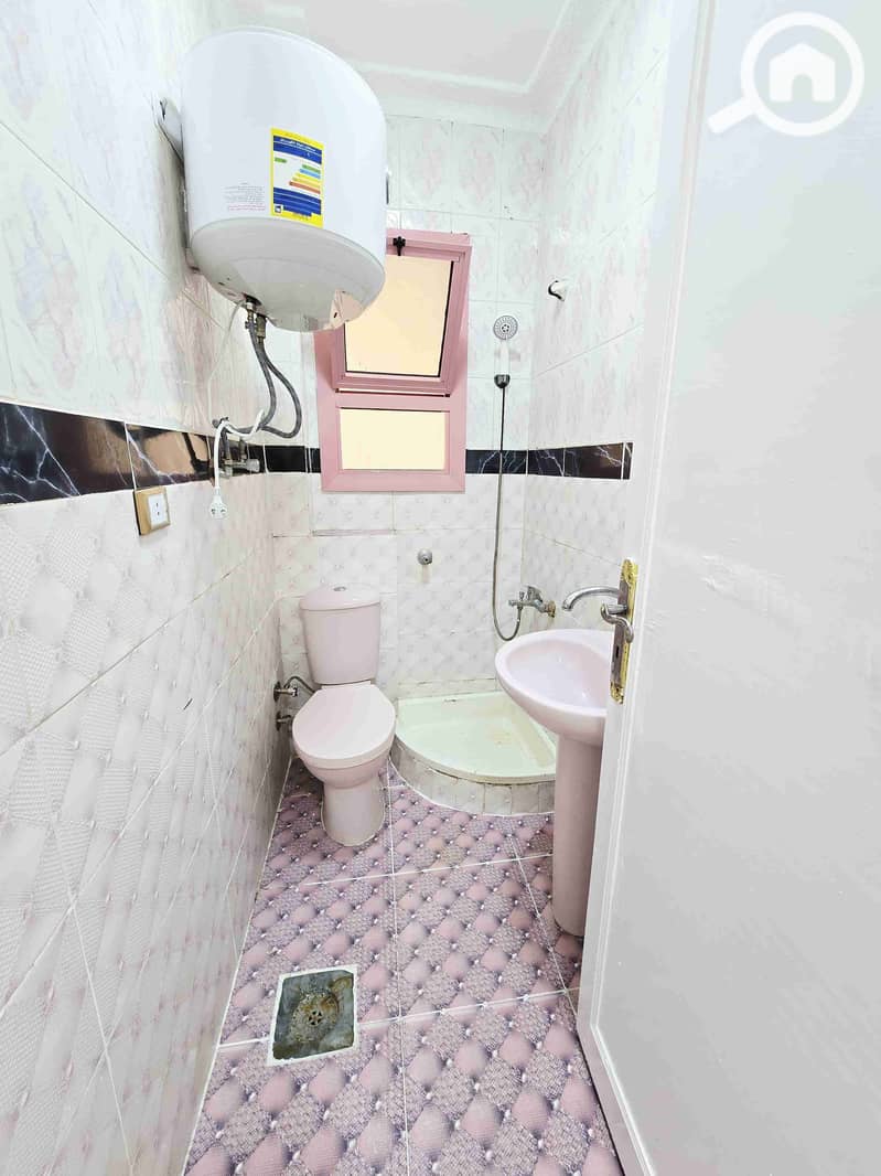 8 1000273073. jpg