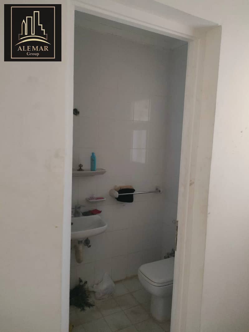3 4d8f4868-2765-4b0f-8a7d-09aaa2c356fa. jpeg