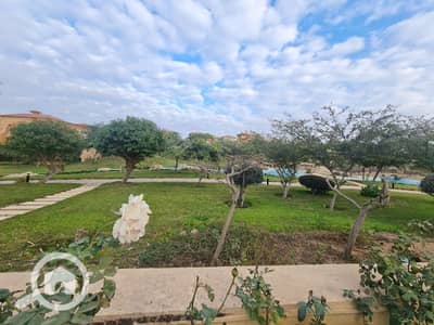 توين هاوس 5 غرف نوم للبيع في الشيخ زايد، الجيزة - twin fully finished 650m for sale at royal meadows elsheikh zayed