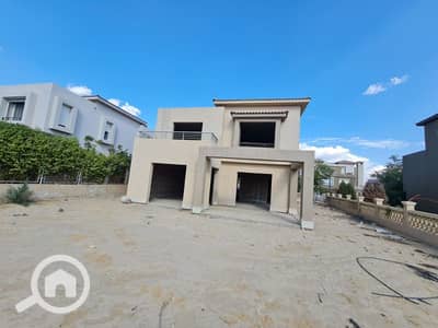 فیلا 4 غرف نوم للبيع في 6 أكتوبر، الجيزة - villa standalone 640m for sale at palm hills golf extension
