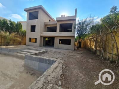 5 Bedroom Villa for Sale in Sheikh Zayed, Giza - فيلا ١١٥٠ متر للبيع في كمبوند تارا الشيخ زايد