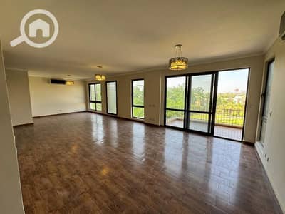دوبلكس 3 غرف نوم للايجار في الشيخ زايد، الجيزة - Upper duplex for rent in compound westown sodic