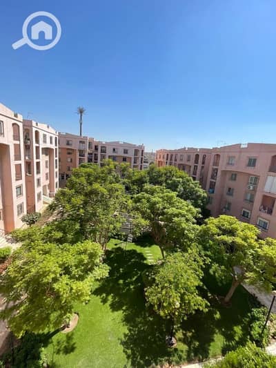 3 Bedroom Apartment for Sale in New Cairo, Cairo - اسكن في الرحاب بجوار السوق الشرقي