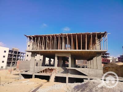 3 Bedroom Flat for Sale in New Cairo, Cairo - شقة لقطة في النرجس الجديدة فيو علي الكمبوند مباشر