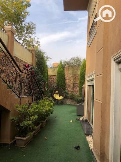 3 Bedroom Duplex for Sale in New Cairo, Cairo - لكبار الذوق . . دوبلكس فندقي في كمبوند علي التسعين